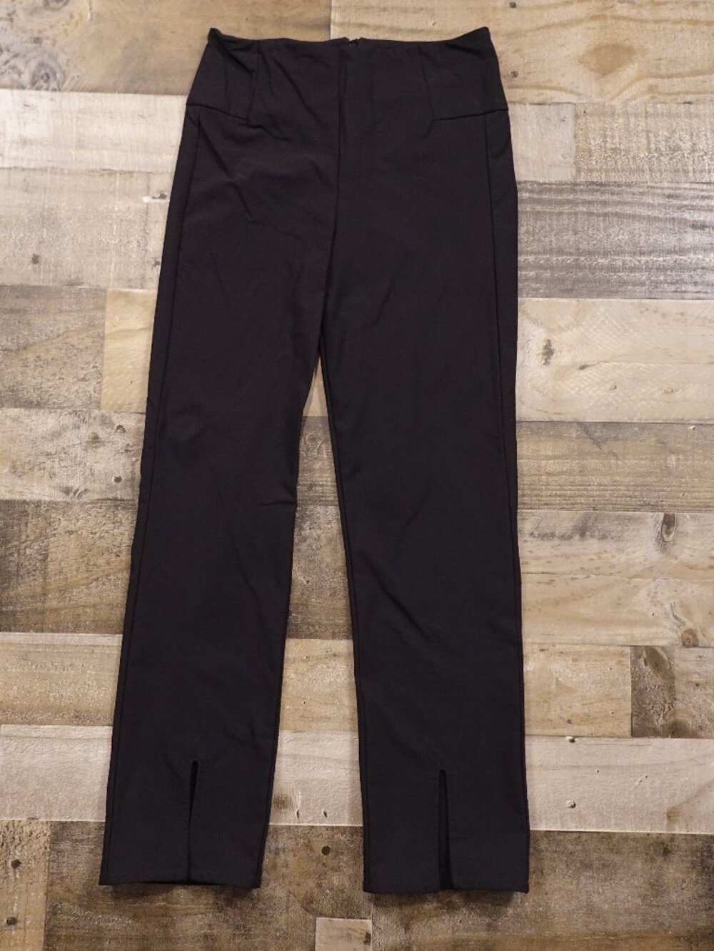 Athleta Wander Slim Straight Crop Pants Women's Size 4 Black Travel Athleisure
